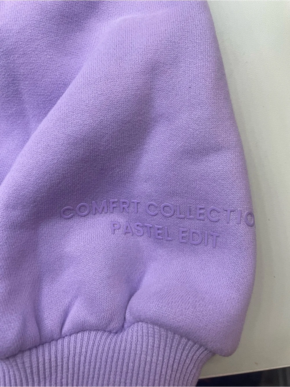 Cozy Lilac Dog Hoodie – Soft Pullover Pet Sweatshirt